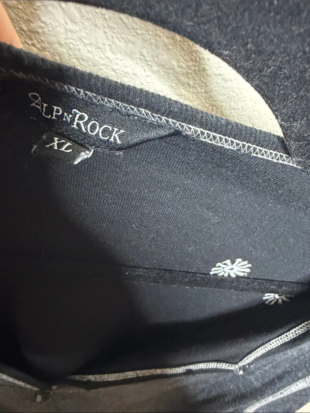 Alp N Rock | Women’s Ski Grey Black Embroidered Henley Top Size XL